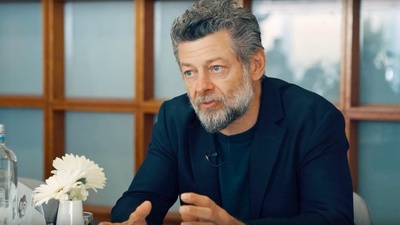 Энди Серкис ответил на критику «белого» кастинга в новом «Властелине колец»